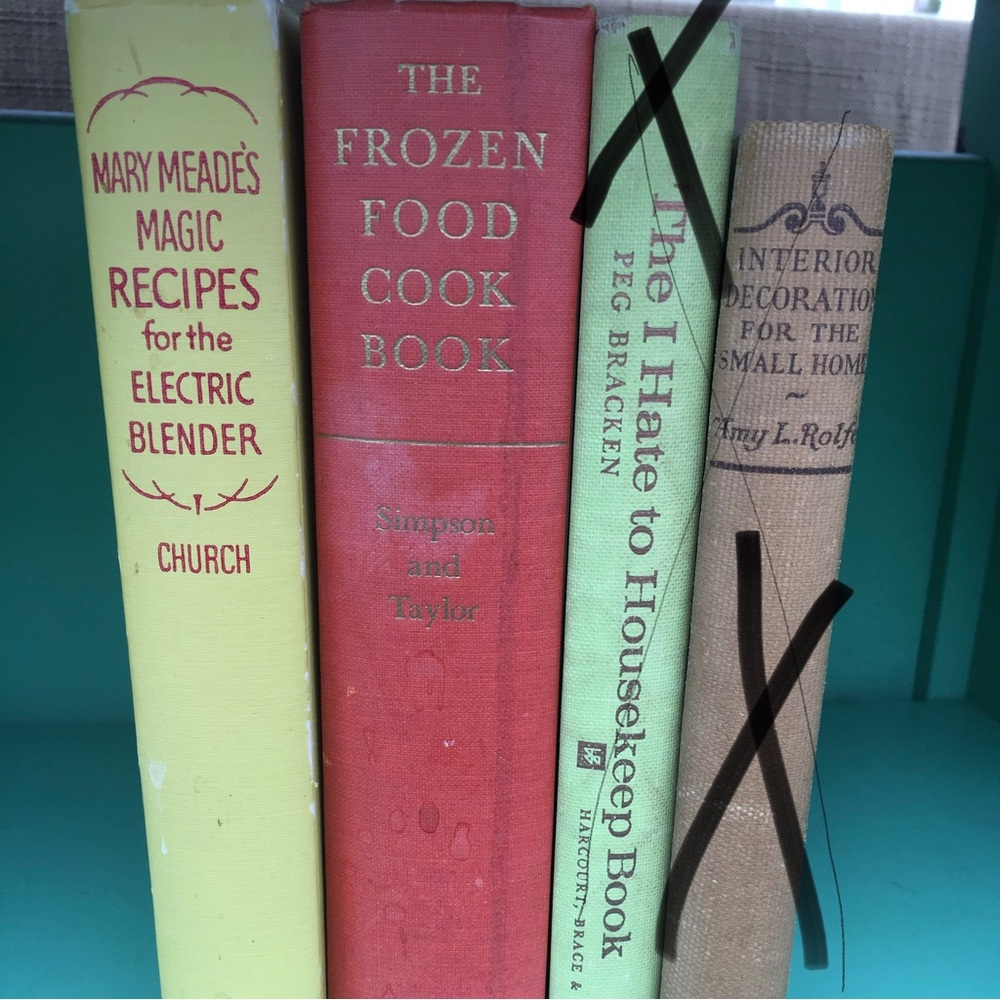 ⚠️ 1948 Frozen Food Cookbook & 1952 Magic Recipes Electric Blender •Price Final - Picture 3 of 16